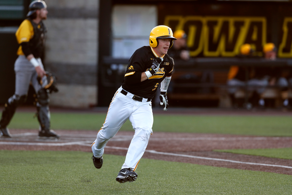 Iowa Hawkeyes catcher Tyler Cropley (5) against Milwaukee Wednesday, April 25, 2018 at Duane Banks Field. (Brian Ray/hawkeyesports.com)