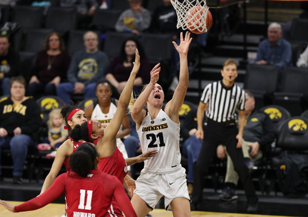 Iowa Hawkeyes forward Hannah Stewart (21) against the Wisconsin Badgers Monday, January 7, 2019 at Carver-Hawkeye Arena. (Brian Ray/hawkeyesports.com)