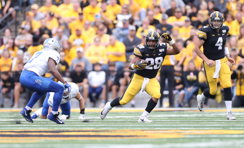 Iowa Hawkeyes running back Toren Young (28) against Middle Tennessee State Saturday, September 28, 2019 at Kinnick Stadium. (Max Allen/hawkeyesports.com)