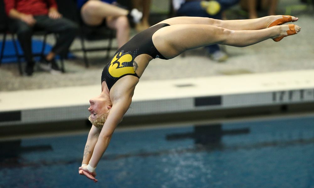 Iowa's Thelma Strandberg competes in the platform diving competition during the third day of the Hawkeye Invitational at the Campus Recreation and Wellness Center on November 17, 2018. (Tork Mason/hawkeyesports.com)