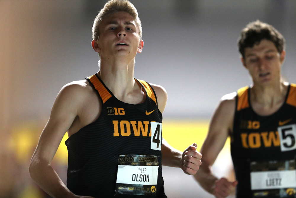 Iowa's Tyler Olson runs the 600 meter premier during the 2019 Larry Wieczorek Invitational Friday, January 18, 2019 at the Hawkeye Tennis and Recreation Center. (Brian Ray/hawkeyesports.com)