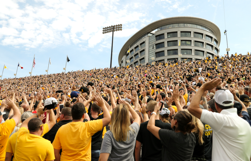Fans wave to the University of Iowa Stead Family Children's Hospital between the first and second quarter of their Big Ten Conference football game at Kinnick Stadium in Iowa City on Saturday, Sep 7, 2019. (Stephen Mally/hawkeyesports.com)