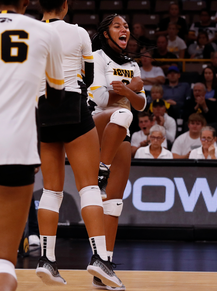 Iowa Hawkeyes middle blocker Amiya Jones (9) against the Michigan State Spartans Friday, September 21, 2018 at Carver-Hawkeye Arena. (Brian Ray/hawkeyesports.com)