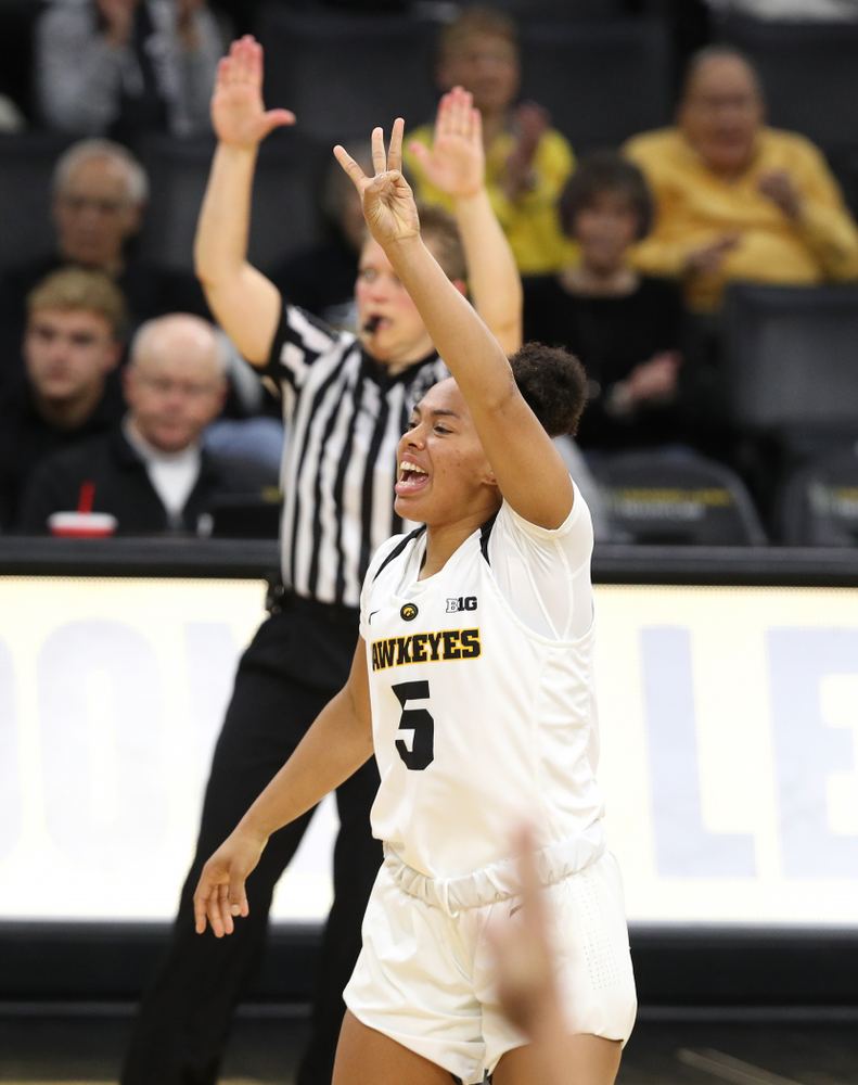 Iowa Hawkeyes guard Alexis Sevillian (5) against Dakota Wesleyan University Tuesday, November 6, 2018 at Carver-Hawkeye Arena. (Brian Ray/hawkeyesports.com)