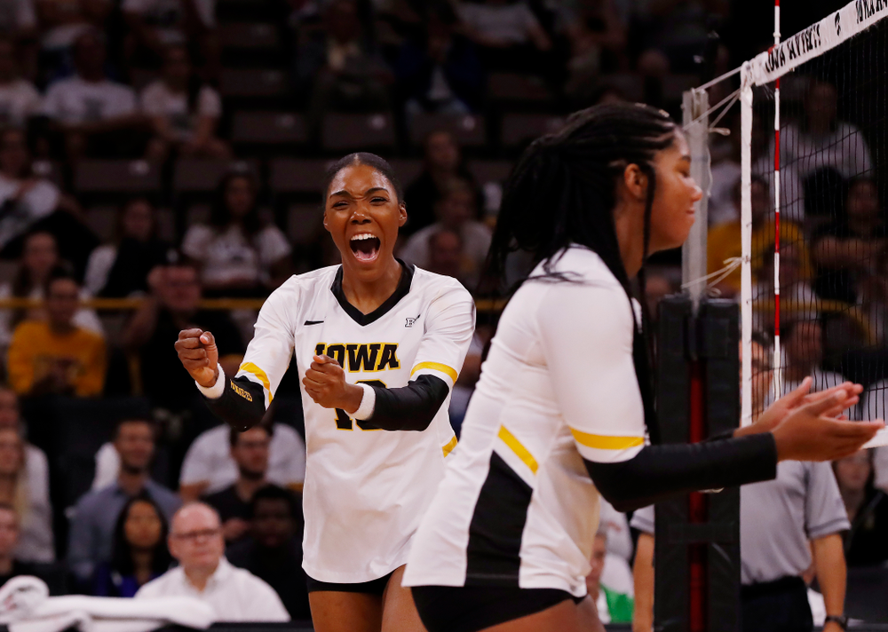 Iowa Hawkeyes outside hitter Taylor Louis (16) against the Michigan State Spartans Friday, September 21, 2018 at Carver-Hawkeye Arena. (Brian Ray/hawkeyesports.com)