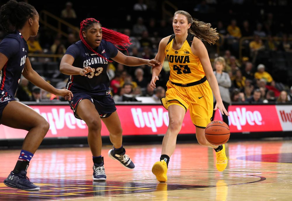 Iowa Hawkeyes forward Amanda Ollinger (43) against the Robert Morris Colonials Sunday, December 2, 2018 at Carver-Hawkeye Arena. (Brian Ray/hawkeyesports.com)