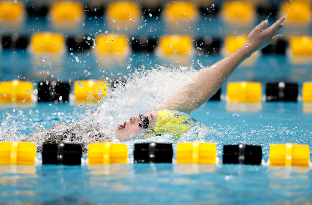 Kelsey Drake swims the 200 yard IM during the Black and Gold Intrasquad Saturday, September 29, 2018 at the Campus Recreation and Wellness Center. (Brian Ray/hawkeyesports.com)
