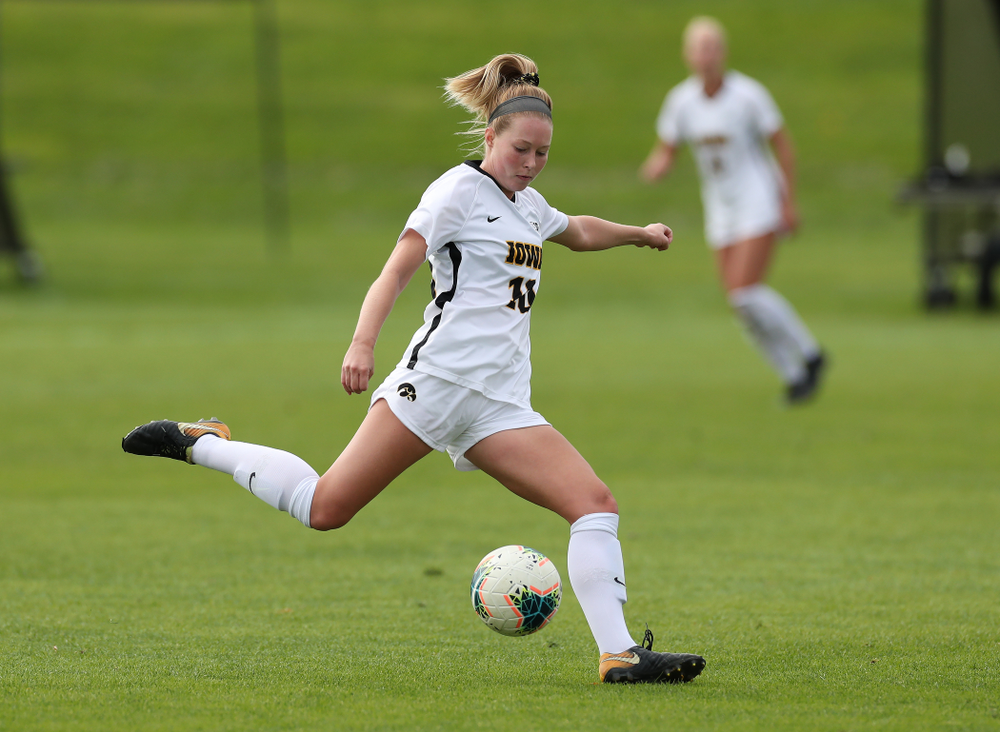 Iowa Hawkeyes midfielder/defender Natalie Winters (10) against the Maryland Terrapins Sunday, October 13, 2019 on senior day. (Brian Ray/hawkeyesports.com)