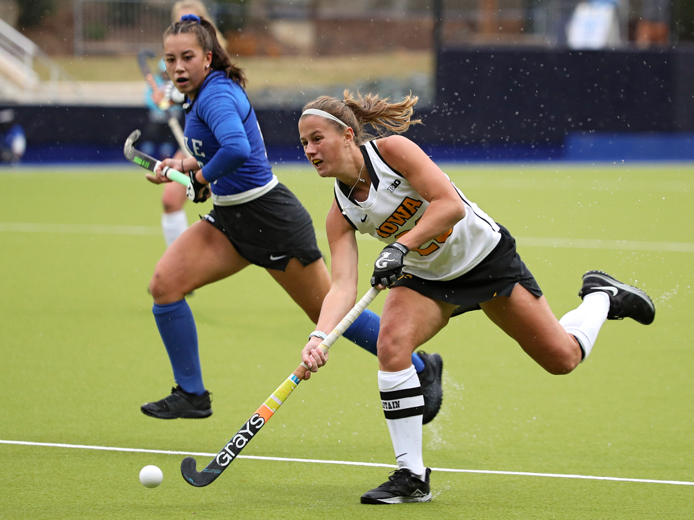 Iowa’s Sophie Sunderland (20) passes the ball during the second quarter of their NCAA Tournament First Round match against Duke at Karen Shelton Stadium in Chapel Hill, N.C. on Friday, Nov 15, 2019. (Stephen Mally/hawkeyesports.com)