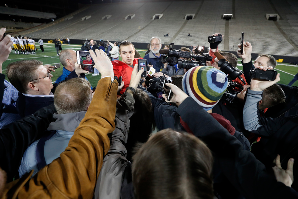 Iowa Hawkeyes quarterback Nathan Stanley (4) during the final spring practice Friday, April 20, 2018 at Kinnick Stadium. (Brian Ray/hawkeyesports.com)