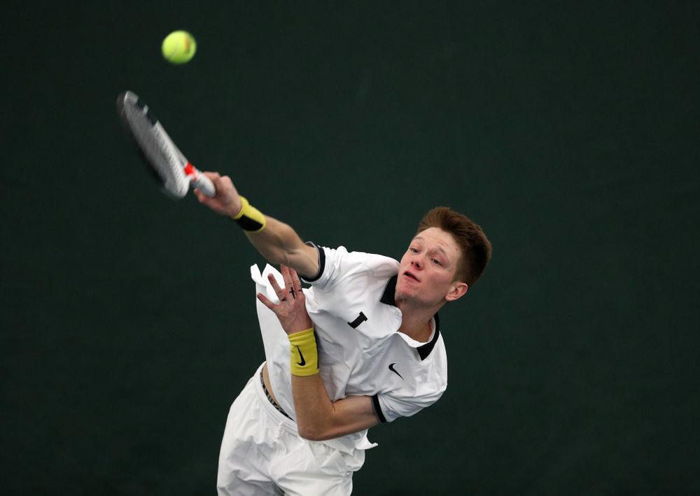 Iowa's Jason Kerst against North Dakota Friday, January 25, 2019 at the Hawkeye Tennis and Recreation Complex. (Brian Ray/hawkeyesports.com)