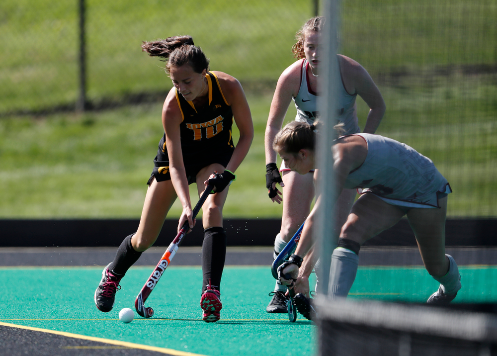 Iowa Hawkeyes Isabella Brown (10) against the Penn Quakers Friday, September 14, 2018 at Grant Field. (Brian Ray/hawkeyesports.com)