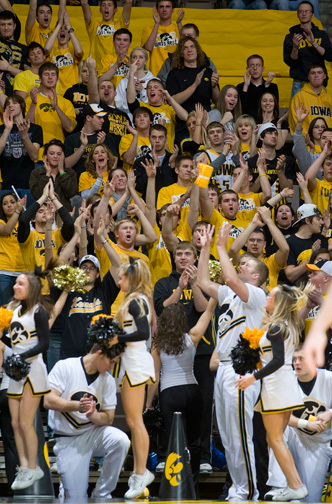 Mbball Vs Illinois University Of Iowa Athletics