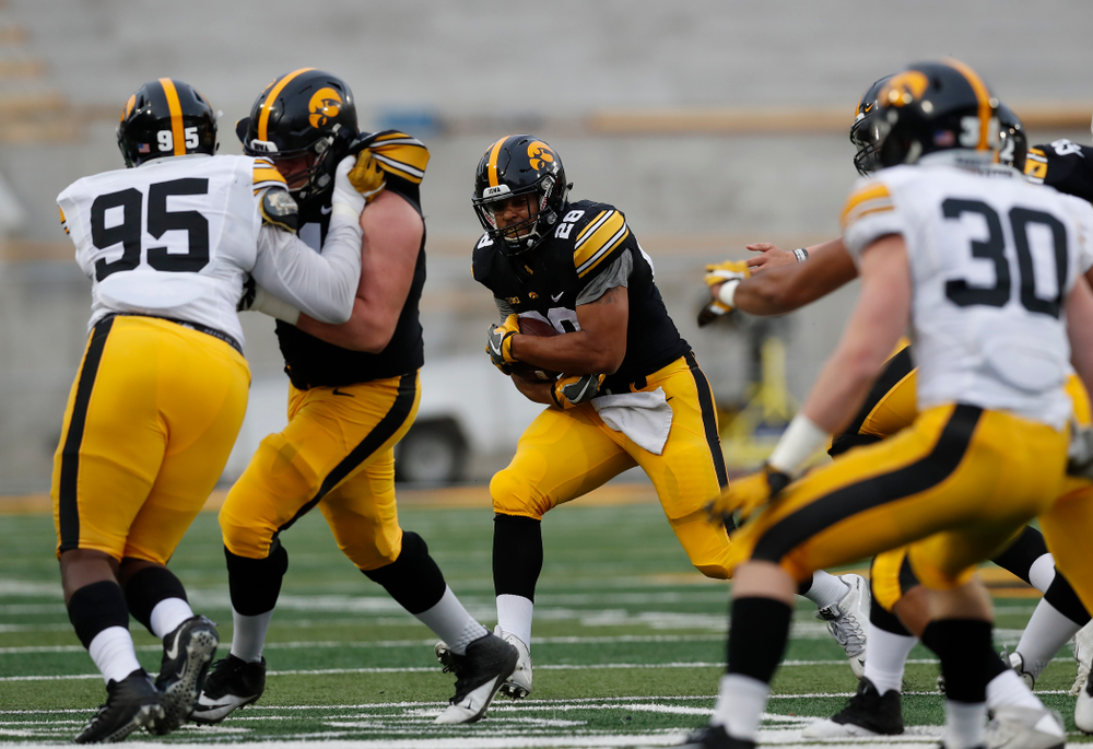 Iowa Hawkeyes running back Toren Young (28) during the final spring practice Friday, April 20, 2018 at Kinnick Stadium. (Brian Ray/hawkeyesports.com)