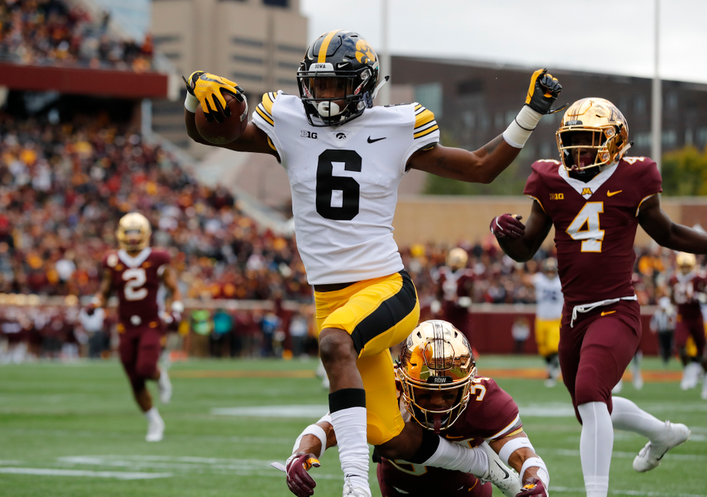 Iowa Hawkeyes wide receiver Ihmir Smith-Marsette (6) against the Minnesota Golden Gophers Saturday, October 6, 2018 at TCF Bank Stadium. (Brian Ray/hawkeyesports.com)