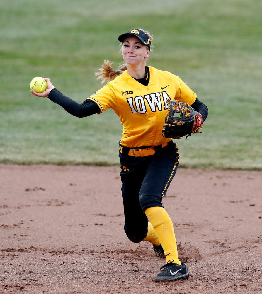 Iowa Hawkeyes infielder Aralee Bogar (2) against UW Green Bay Tuesday, March 27, 2018 at Bob Pearl Field. (Brian Ray/hawkeyesports.com)