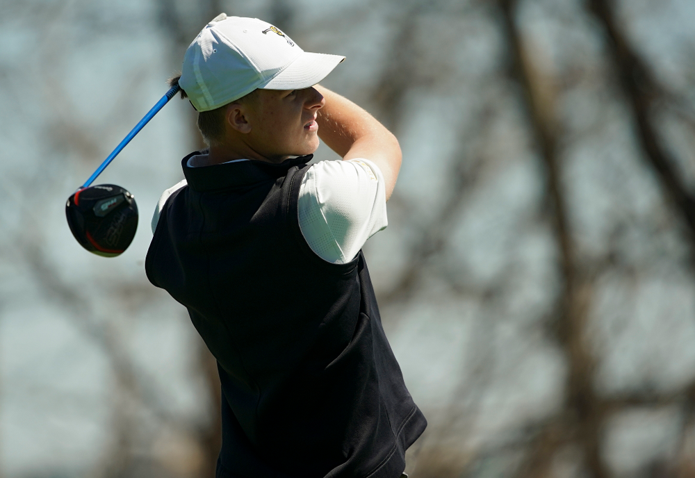 Iowa's Benton Weinberg tees off during the first round of the Hawkeye Invitational at Finkbine Golf Course in Iowa City on Saturday, Apr. 20, 2019. (Stephen Mally/hawkeyesports.com)