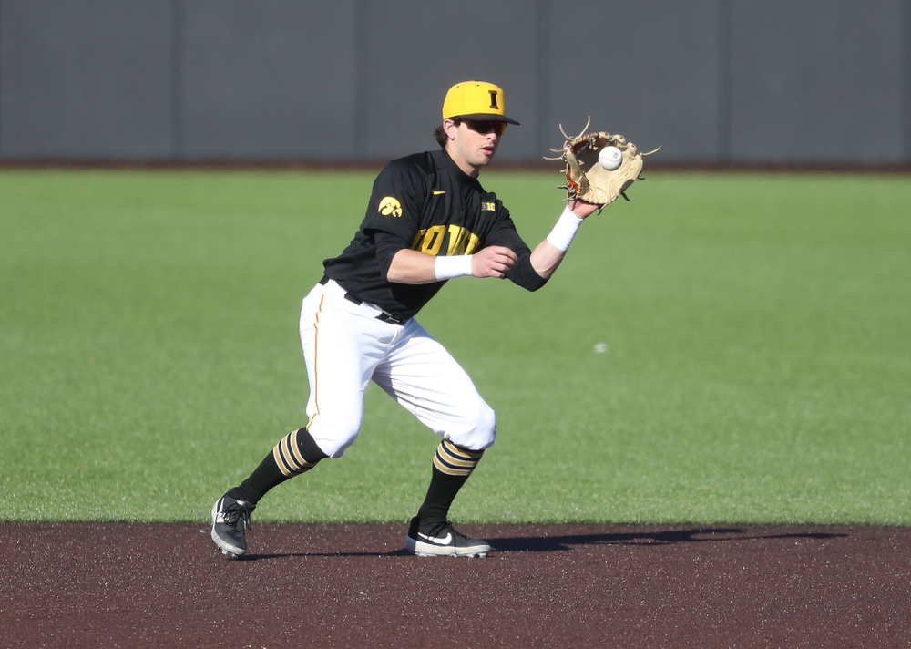 Iowa Hawkeyes infielder Mitchell Boe (4) against the Bradley Braves Tuesday, March 26, 2019 at Duane Banks Field. (Brian Ray/hawkeyesports.com)