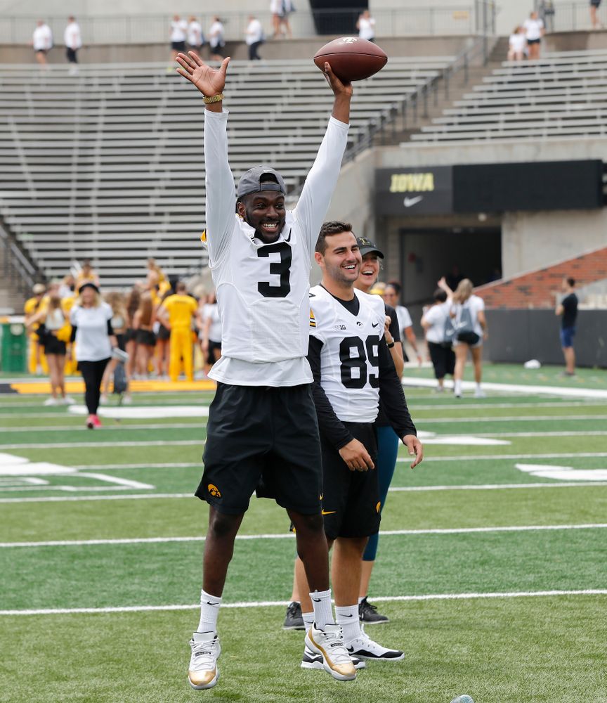 The 2018 Iowa Ladies Football Academy Saturday, June 9, 2018 at Kinnick Stadium. (Brian Ray/hawkeyesports.com)