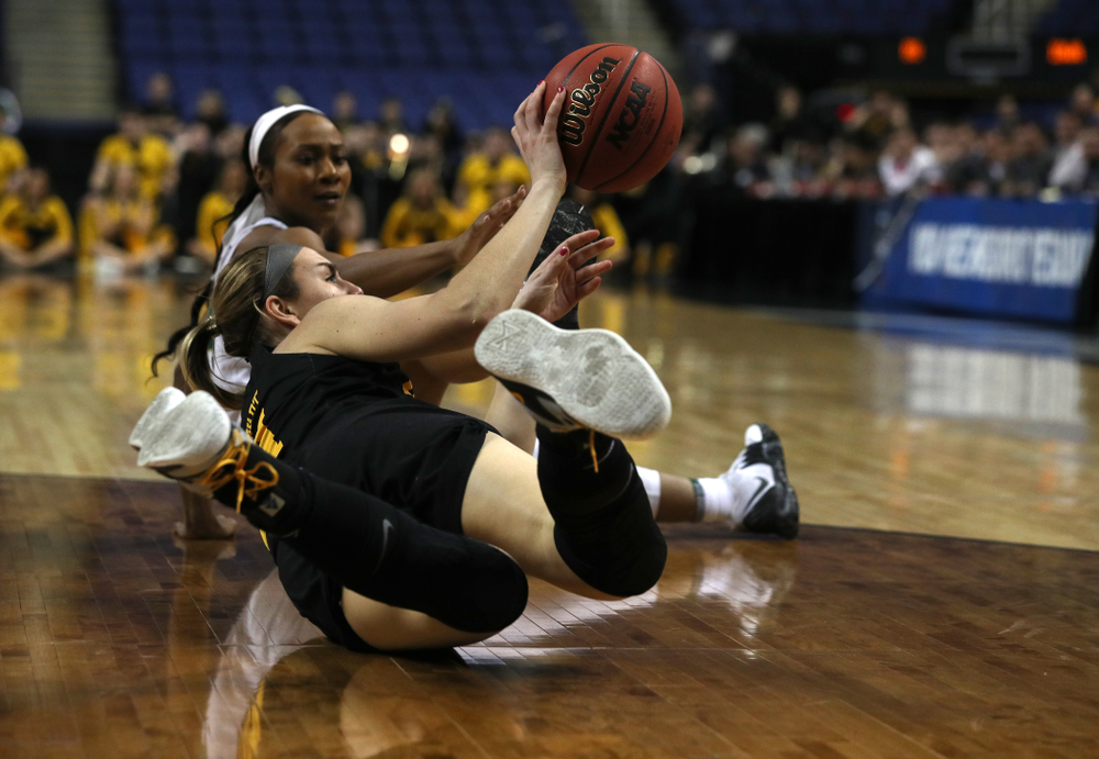 Iowa Hawkeyes forward Hannah Stewart (21) against the Baylor Lady Bears in the regional final of the 2019 NCAA Women's College Basketball Tournament Monday, April 1, 2019 at Greensboro Coliseum in Greensboro, NC.(Brian Ray/hawkeyesports.com)