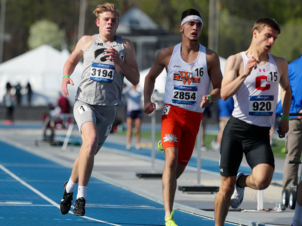 Iowa's Josh Andrews runs the men's 800 meter event during the first day of the Drake Relays at Drake Stadium in Des Moines on Thursday, Apr. 25, 2019. (Stephen Mally/hawkeyesports.com)