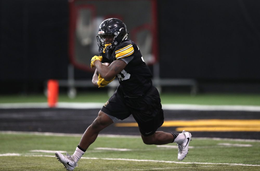 Iowa Hawkeyes running back Mekhi Sargent (10) during preparation for the 2019 Outback Bowl Monday, December 17, 2018 at the Hansen Football Performance Center. (Brian Ray/hawkeyesports.com)