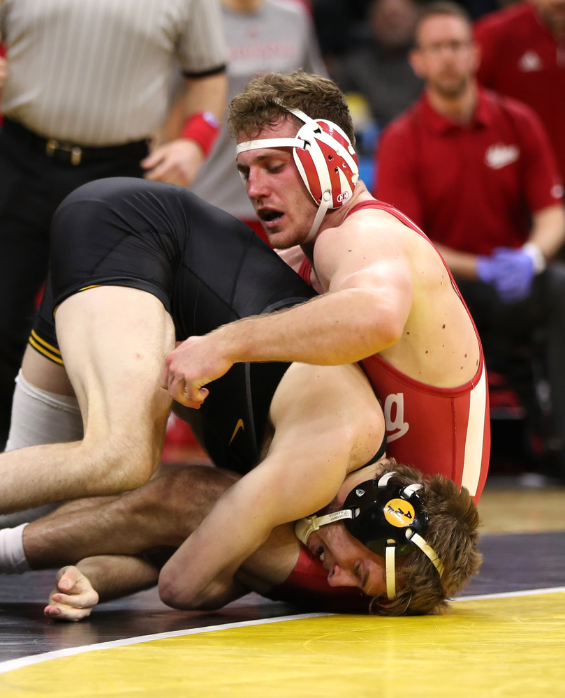 Iowa's Mitch Bowman wrestles Indiana's Jacob Covaciu at 174 pounds Friday, February 15, 2019 at Carver-Hawkeye Arena. (Brian Ray/hawkeyesports.com)