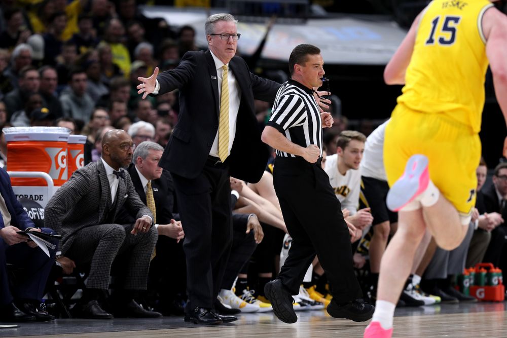 Iowa Hawkeyes head coach Fran McCaffery against the Michigan Wolverines in the 2019 Big Ten Men's Basketball Tournament Friday, March 15, 2019 at the United Center in Chicago. (Brian Ray/hawkeyesports.com)
