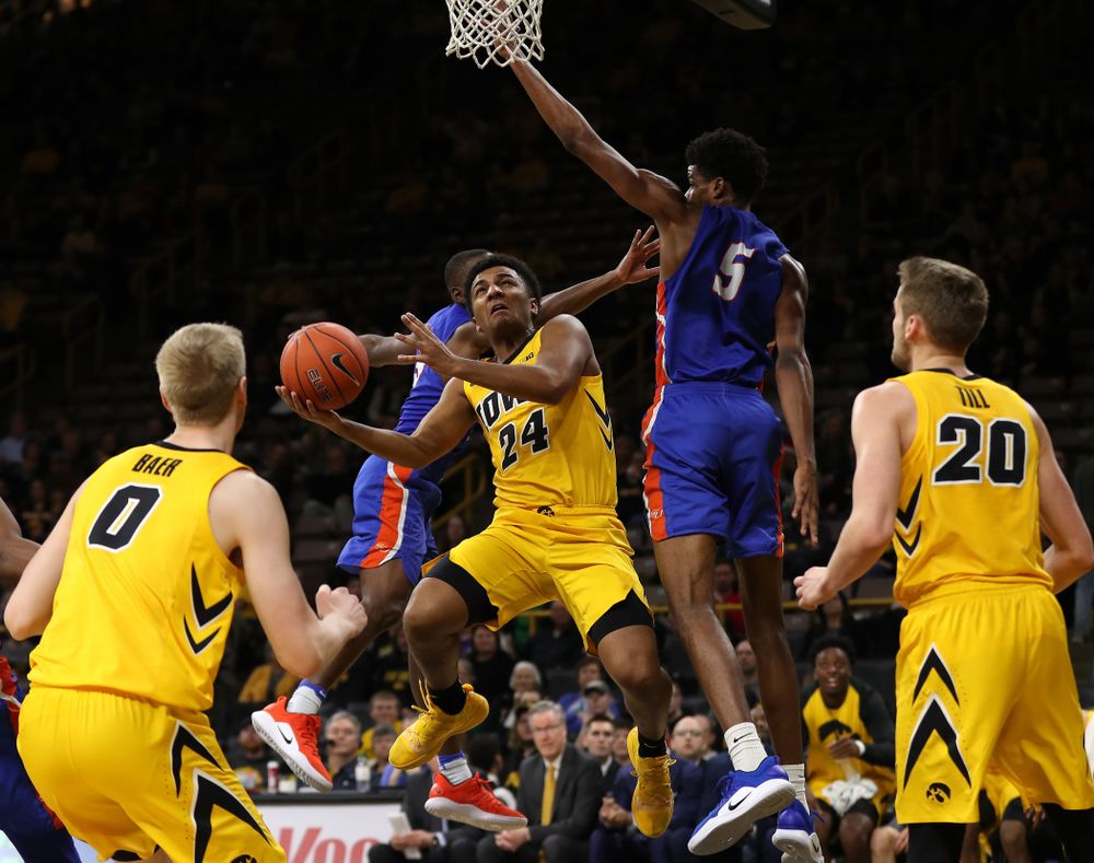 Iowa Hawkeyes guard Nicolas Hobbs (24) against the Savannah State Tigers Saturday, December 22, 2018 at Carver-Hawkeye Arena. (Brian Ray/hawkeyesports.com)