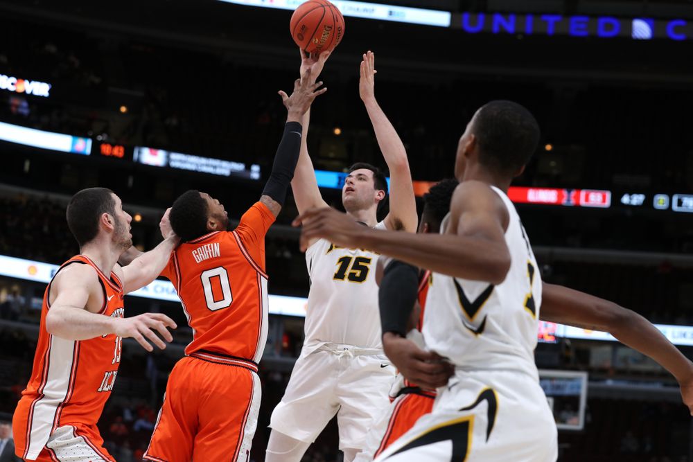 Iowa Hawkeyes forward Ryan Kriener (15) against the Illinois Fighting Illini in the 2019 Big Ten Men's Basketball Tournament Thursday, March 14, 2019 at the United Center in Chicago. (Brian Ray/hawkeyesports.com)
