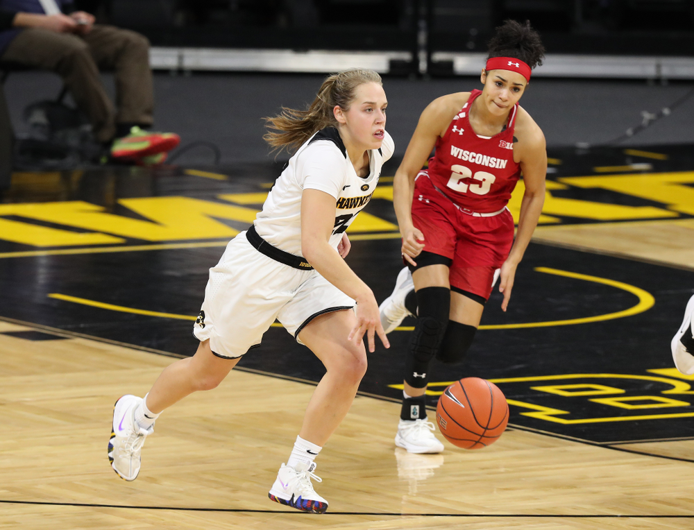Iowa Hawkeyes guard Kathleen Doyle (22) against the Wisconsin Badgers Monday, January 7, 2019 at Carver-Hawkeye Arena. (Brian Ray/hawkeyesports.com)