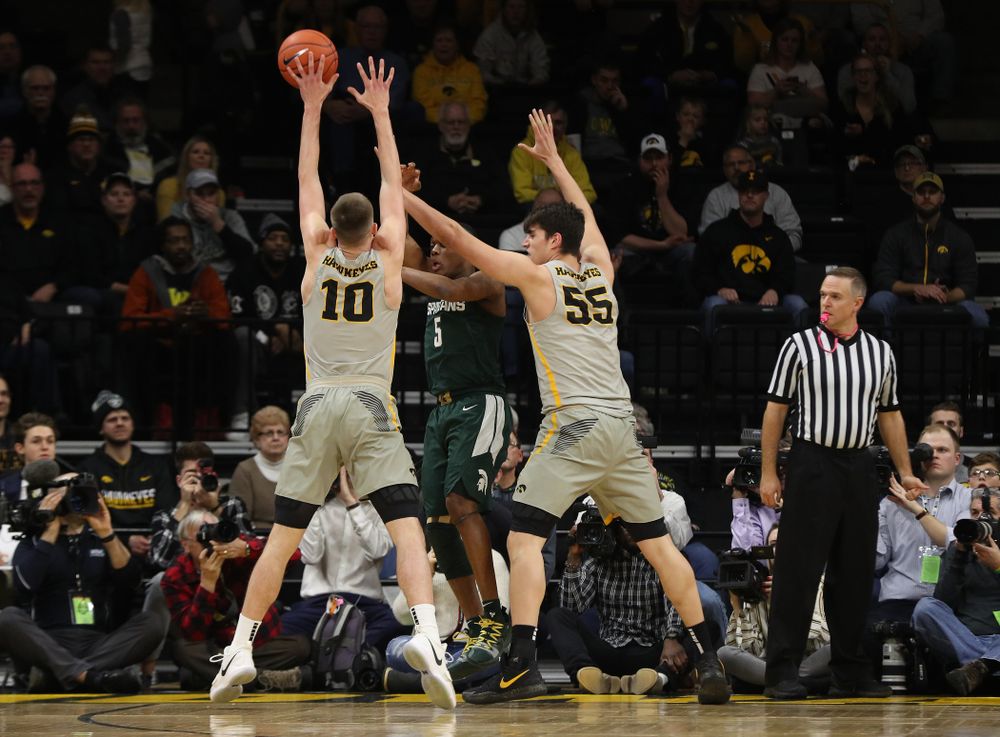 Iowa Hawkeyes guard Joe Wieskamp (10) and forward Luka Garza (55) against the Michigan State Spartans Thursday, January 24, 2019 at Carver-Hawkeye Arena. (Brian Ray/hawkeyesports.com)