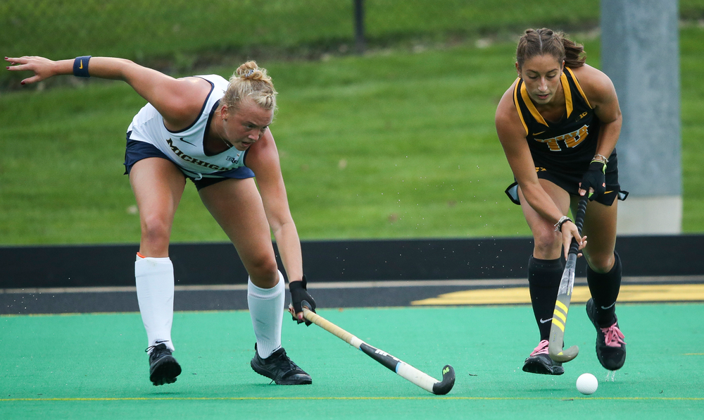 Iowa Hawkeyes forward Isabella Solaroli (16) dribbles the ball during a game against Michigan at Grant Field on October 5, 2018. (Tork Mason/hawkeyesports.com)