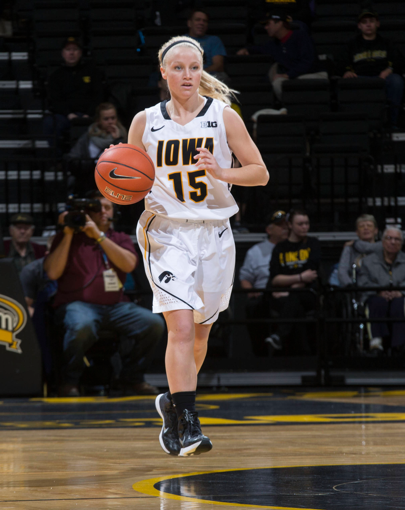 The Iowa Hawkeyes Face The Colorado Buffaloes University Of Iowa