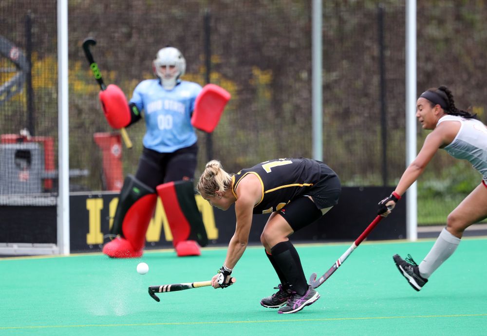 Iowa Hawkeyes forward Leah Zellner (13) scores during a 2-1 victory against the Ohio State Buckeyes Friday, September 27, 2019 at Grant Field. (Brian Ray/hawkeyesports.com)