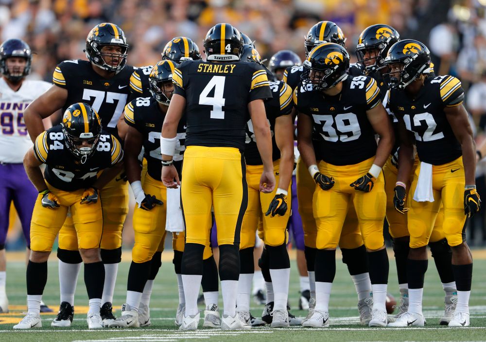 Iowa Hawkeyes quarterback Nate Stanley (4) against the Northern Iowa Panthers Saturday, September 15, 2018 at Kinnick Stadium. (Brian Ray/hawkeyesports.com)