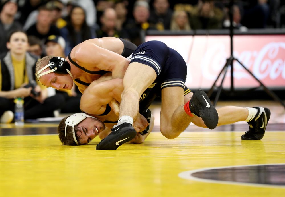 Iowa’s Kaleb Young wrestles Penn State’s Bo Pipher at 157 pounds Friday, January 31, 2020 at Carver-Hawkeye Arena. Young defeated Pipher 6-1. (Brian Ray/hawkeyesports.com)