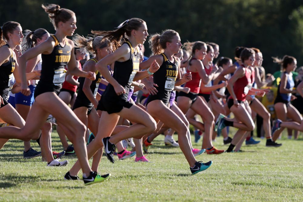 IowaÕs Megan Schott starts the 2019 Hawkeye Invitational Friday, September 6, 2019 at the Ashton Cross Country Course. (Brian Ray/hawkeyesports.com)