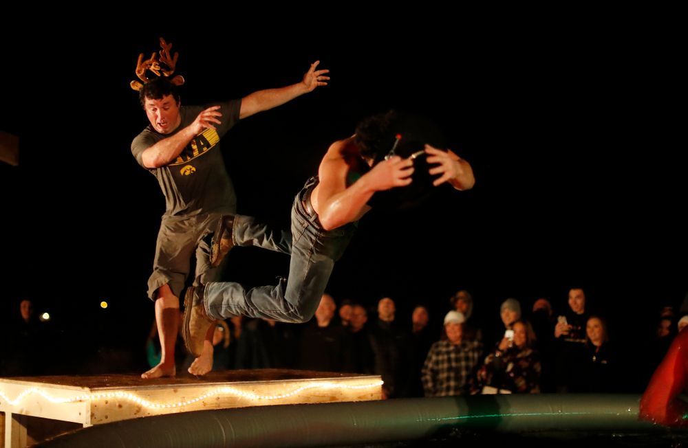 The Hawkeye Wrestling Club Arctic Plunge Saturday, January 27, 2018 at Brown Dear Golf Course in Coralville. (Brian Ray/hawkeyesports.com)