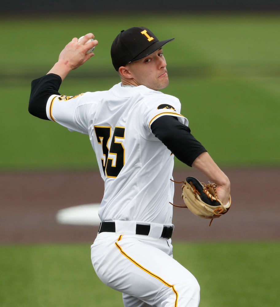Iowa Hawkeyes pitcher Cam Baumann (35) during a double header against the Indiana Hoosiers Friday, March 23, 2018 at Duane Banks Field. (Brian Ray/hawkeyesports.com)