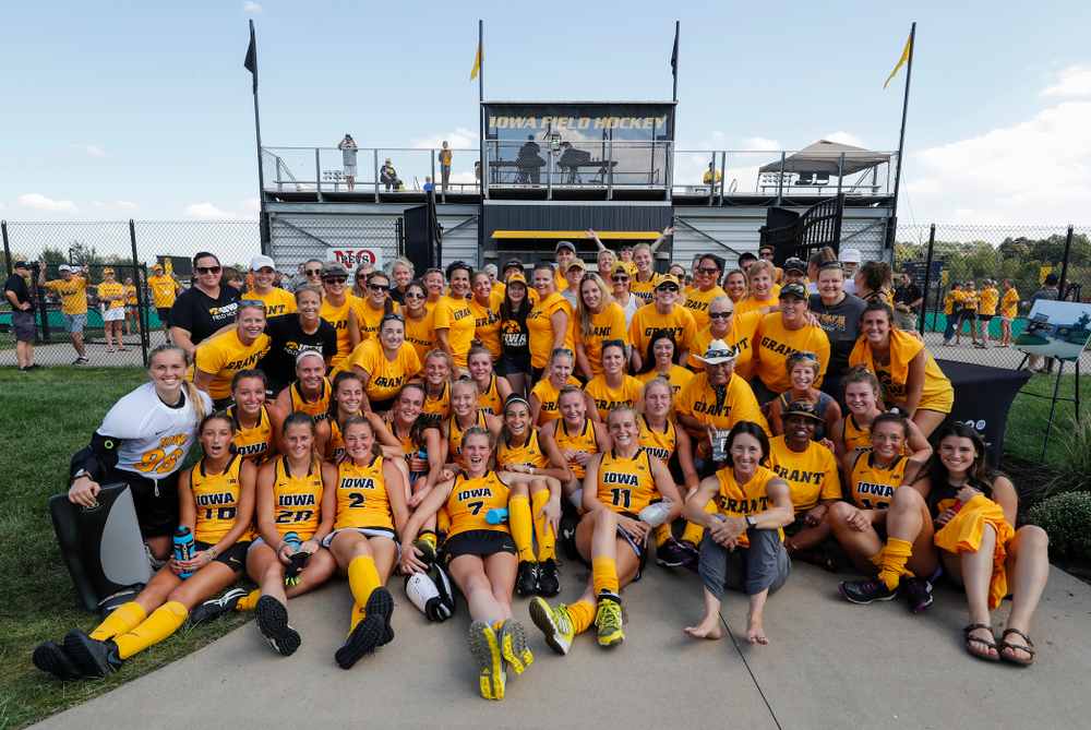 Iowa Field Hockey Alumni pose for a photo with the current Iowa Hawkeyes following their victory over Indiana Sunday, September 16, 2018 at Grant Field. (Brian Ray/hawkeyesports.com)