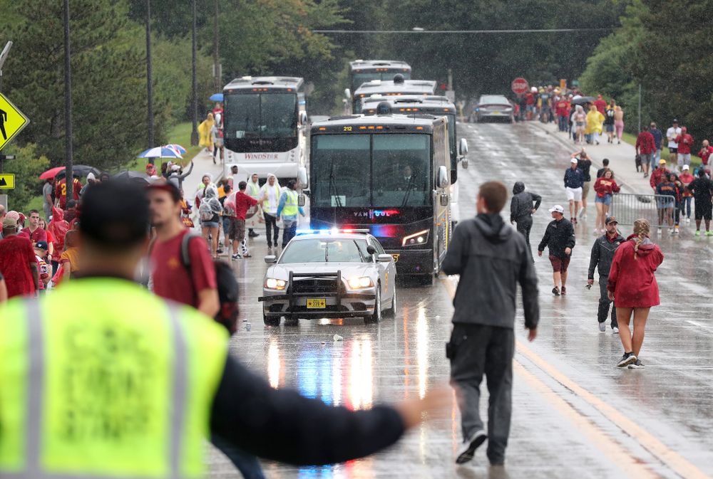 The Iowa Hawkeyes arrive for their game against the Iowa State Cyclones Saturday, September 14, 2019 at Jack Trice Stadium in Ames, Iowa. (Brian Ray/hawkeyesports.com)