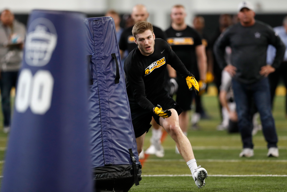 Iowa Hawkeyes linebacker Ben Niemann (44) during the team's annual pro day Monday, March 26, 2018 at the Hansen Football Performance Center. (Brian Ray/hawkeyesports.com)