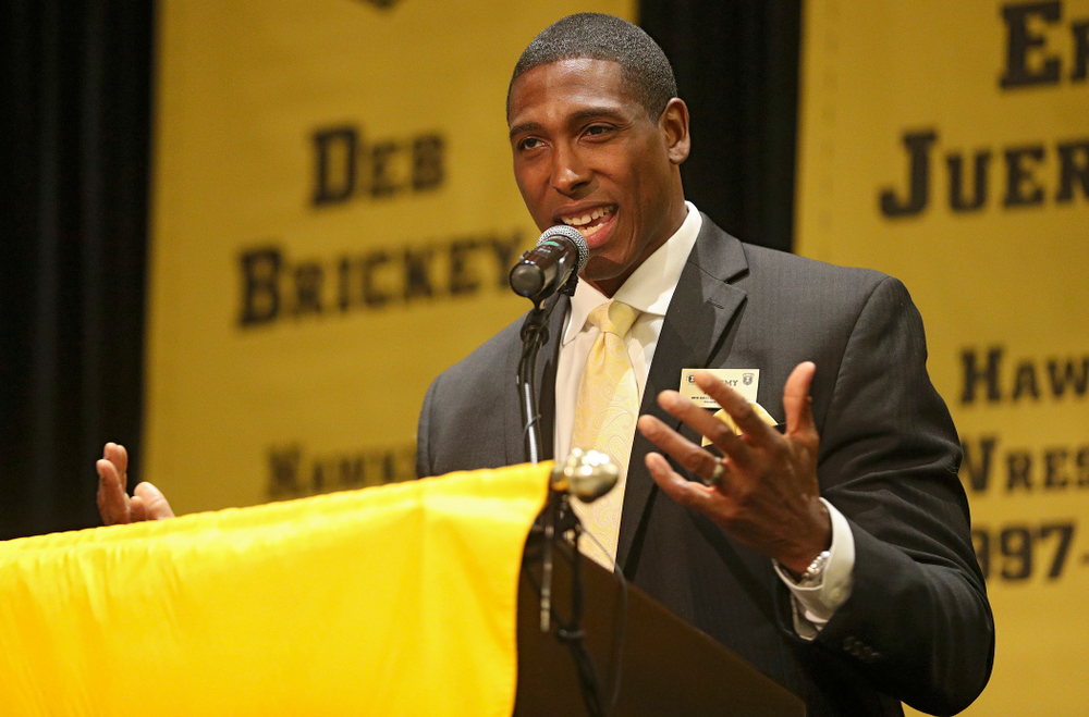 2019 University of Iowa Athletics Hall of Fame inductee Jeremy Allen speaks during the Hall of Fame Induction Ceremony at the Coralville Marriott Hotel and Conference Center in Coralville on Friday, Aug 30, 2019. (Stephen Mally/hawkeyesports.com)