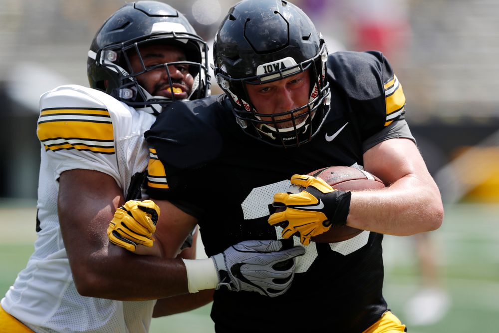 Iowa Hawkeyes fullback Brady Ross (36) during Kids Day Saturday, August 11, 2018 at Kinnick Stadium. (Brian Ray/hawkeyesports.com)