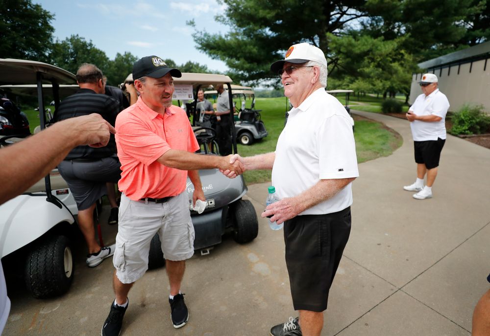 Dr. Tom Davis during the 2018 Chris Street Memorial Golf Outing Monday, August 27, 2018 at Finkbine Golf Course. (Brian Ray/hawkeyesports.com)