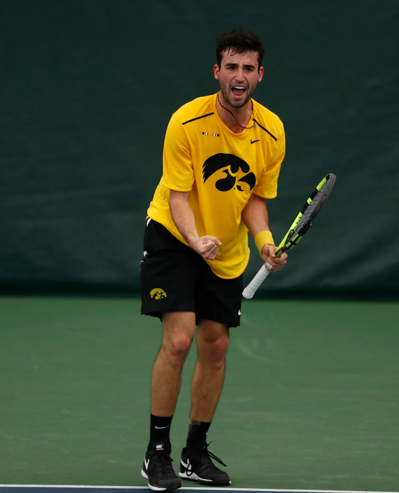 Josh Silverstein against the Illinois Fighting Illini Saturday, March 31, 2018 at Hawkeye Tennis and Recreation Center. (Brian Ray/hawkeyesports.com)