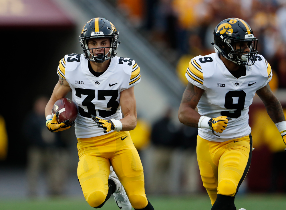 Iowa Hawkeyes defensive back Riley Moss (33) intercepts a pass against the Minnesota Golden Gophers Saturday, October 6, 2018 at TCF Bank Stadium. (Brian Ray/hawkeyesports.com)