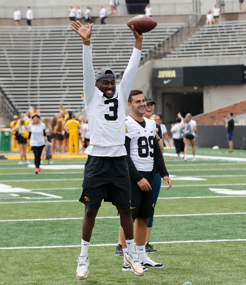 The 2018 Iowa Ladies Football Academy Saturday, June 9, 2018 at Kinnick Stadium. (Brian Ray/hawkeyesports.com)