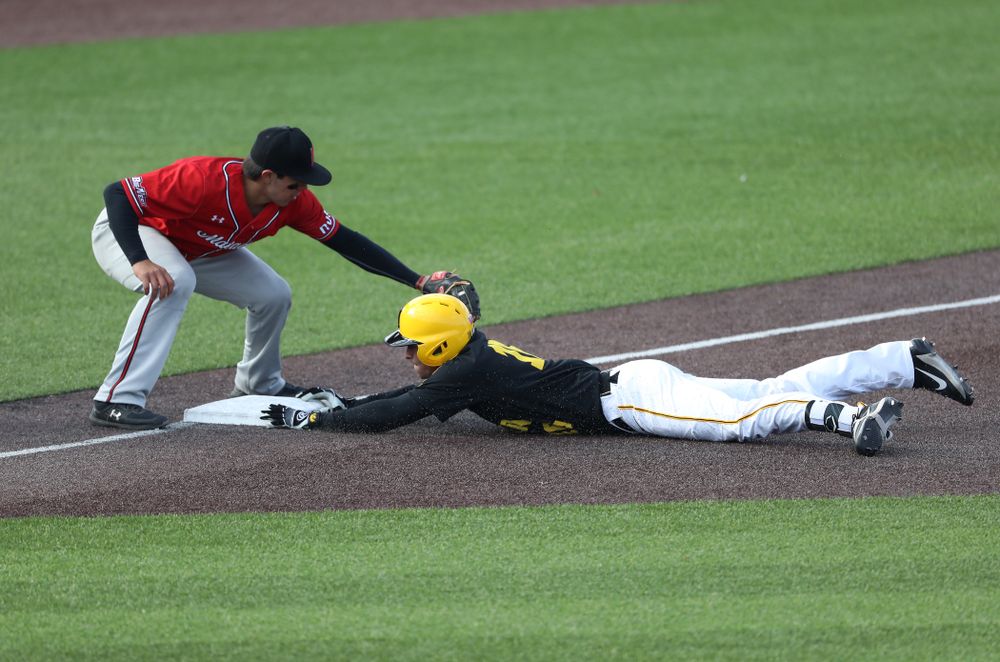 Iowa Hawkeyes Tanner Wetrich (16) against California State Northridge Sunday, March 17, 2019 at Duane Banks Field. (Brian Ray/hawkeyesports.com)